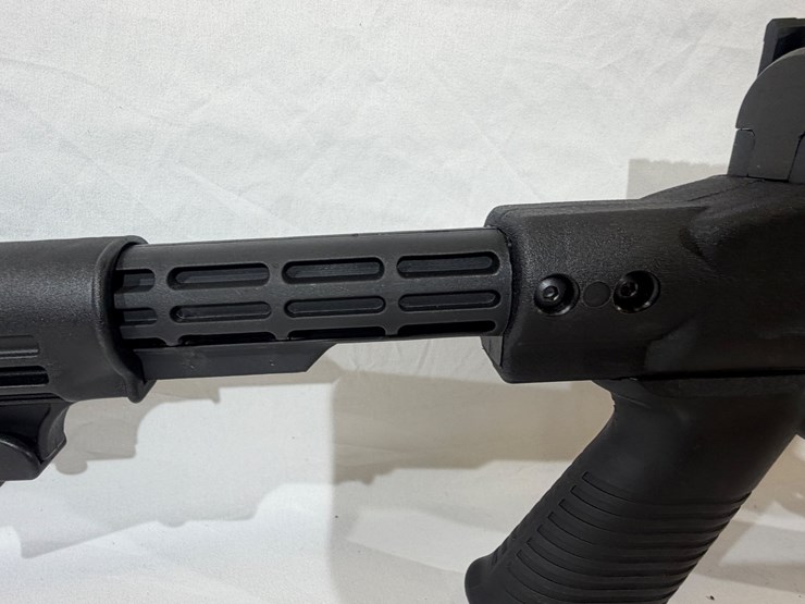 #37-•-sks-semi-automatic-rifle-image-35