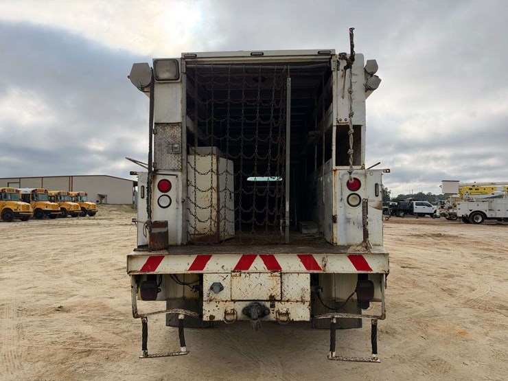 2013-international-durastar-4300-image-6