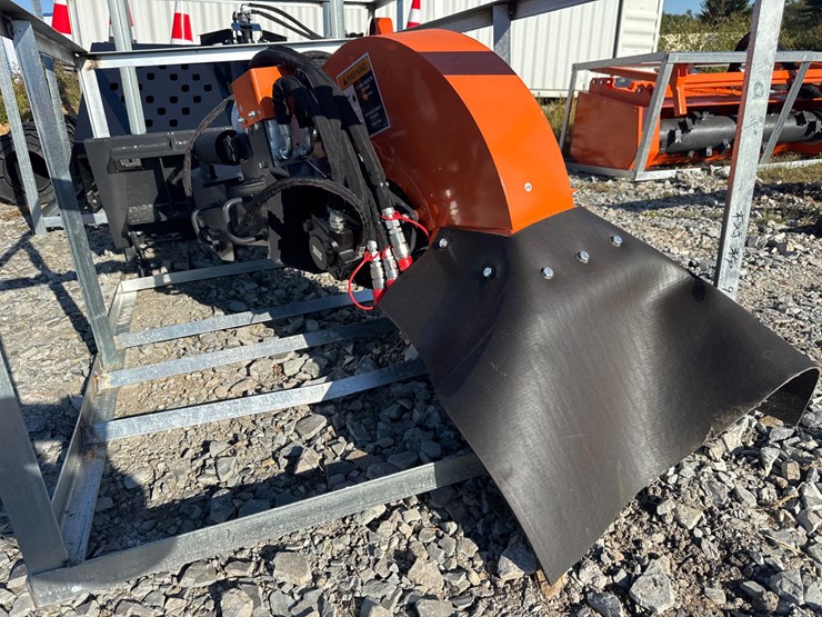 #61-•-skid-steer-stump-grinder-image-1