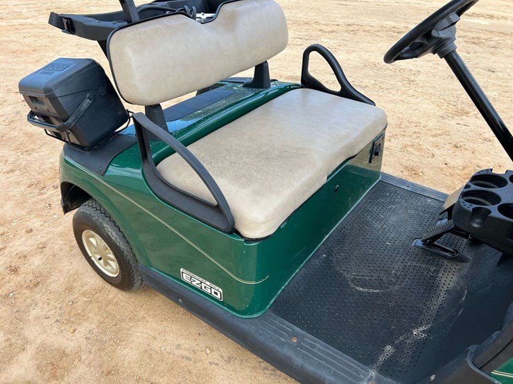 e-z-go-freedom-rxv-48v-electric-golf-cart-image-15