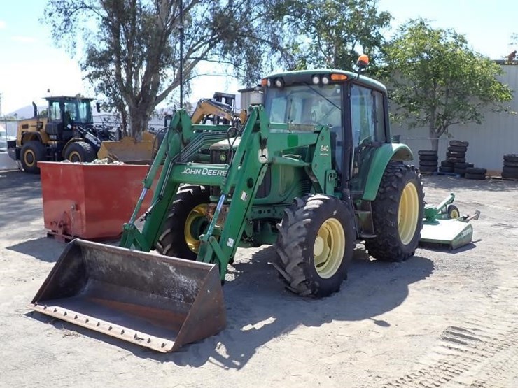 john-deere-6420-image-1