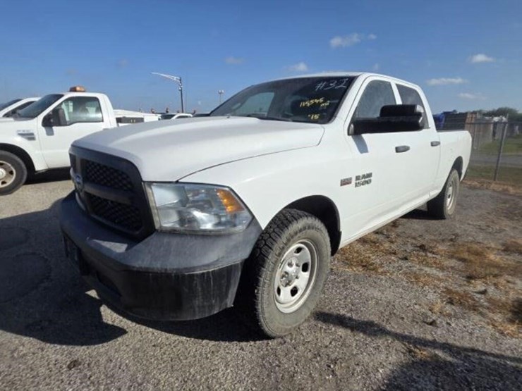 2014-dodge-1500-image-1