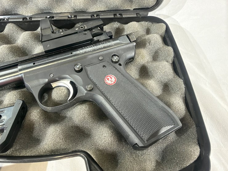#30-•-ruger-22/45-mark-iii-pistol-image-7