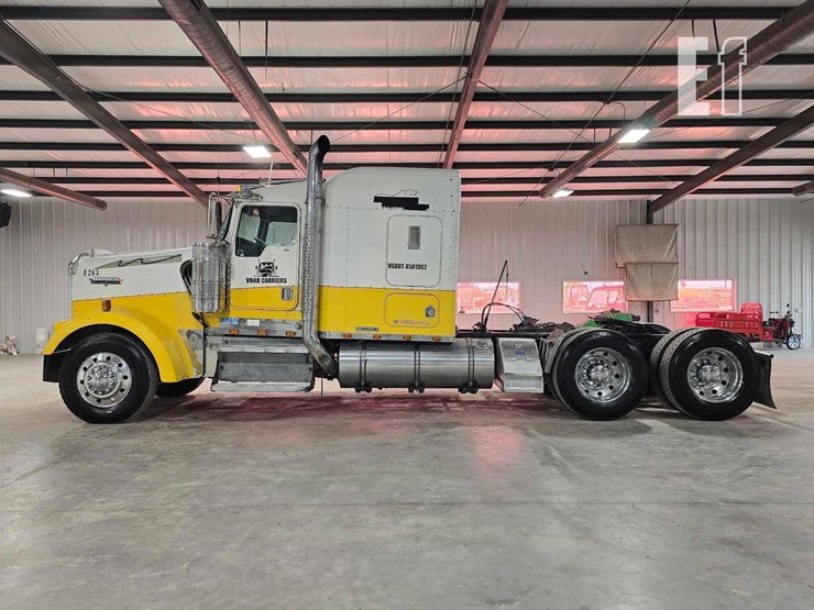 2000-kenworth-w900-image-5