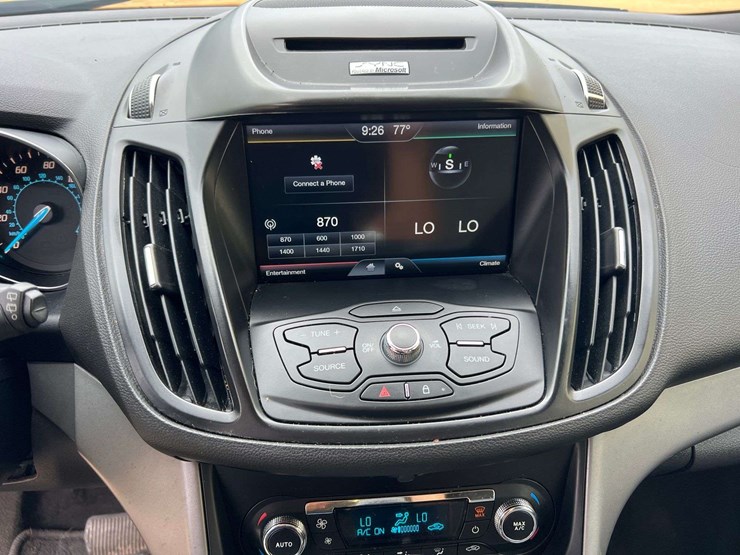2014-ford-escape-se-image-15