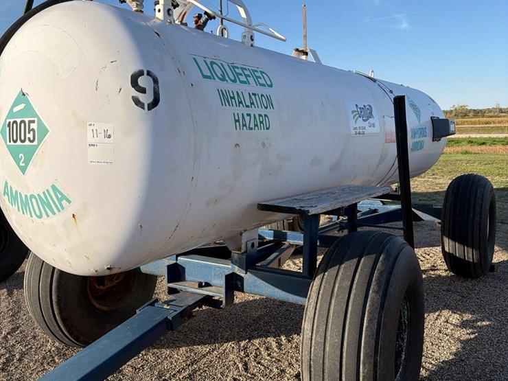 11-16-1450-gallon-nh3-tank,-16.5l---16.1-sl-tires-image-7