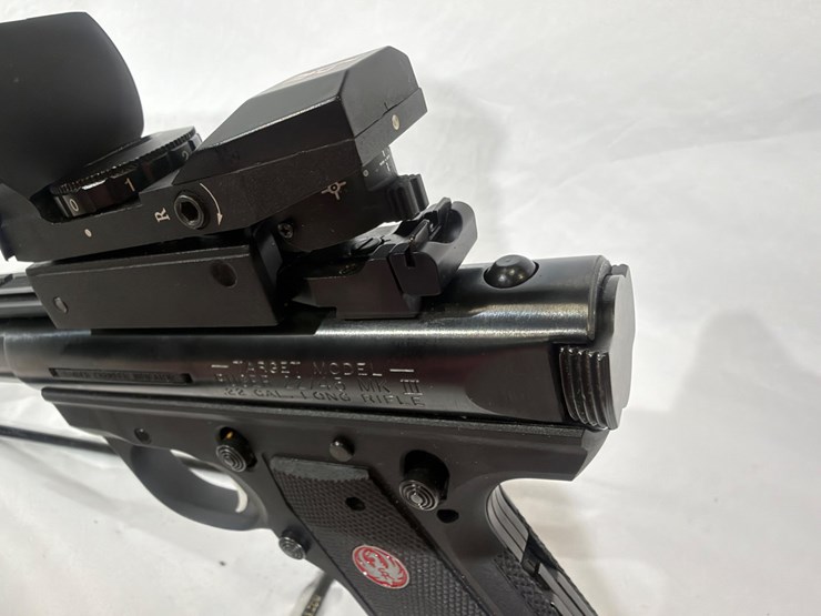 #30-•-ruger-22/45-mark-iii-pistol-image-18