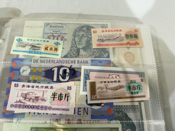 #40311-•-foreign-currency-bank-notes-image-15