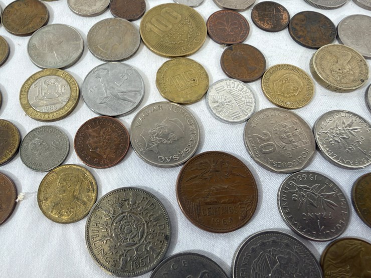 #40149-•-bag-of-foreign-coins-image-4