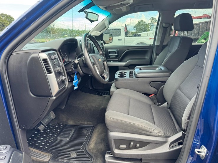 2014-chevrolet-silverado-1500-lt-image-13