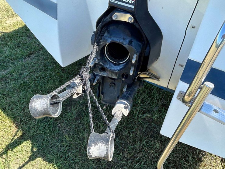 1998-cobalt-200-ski-boat-w/-trailer-(inop)-(no-motor)-image-19