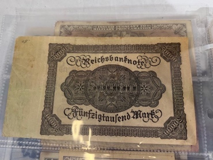 #40309-•-foreign-currency-bank-notes-image-21