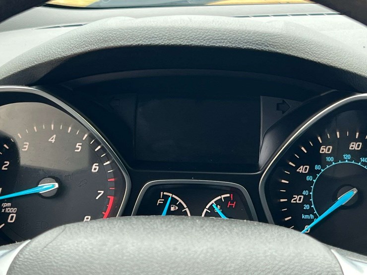 2014-ford-escape-se-image-14
