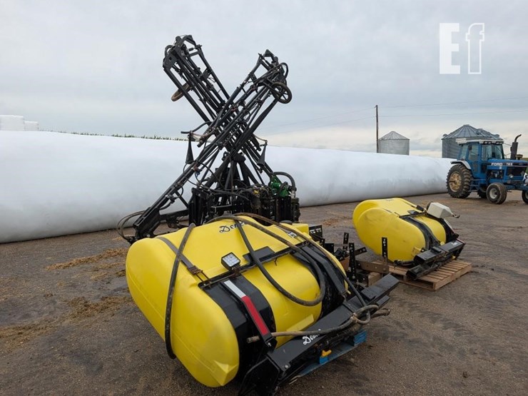 demco-sprayer-image-4