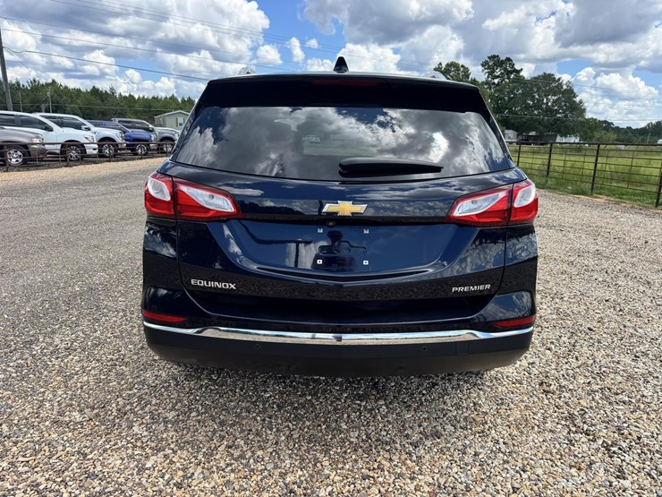 2020-chevrolet-equinox-image-4