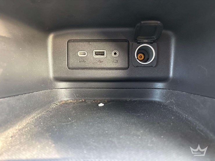 2019-chevrolet-equinox-image-17