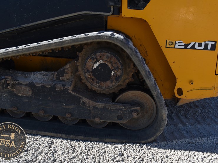 2021-jcb-270t-image-23