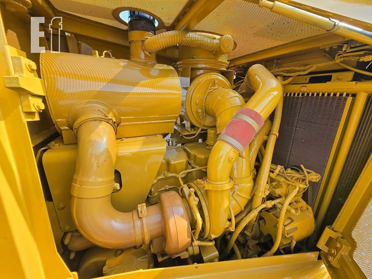 2007-caterpillar-d8t-image-22