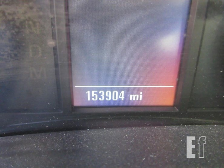 2016-chevrolet-2500hd-image-19