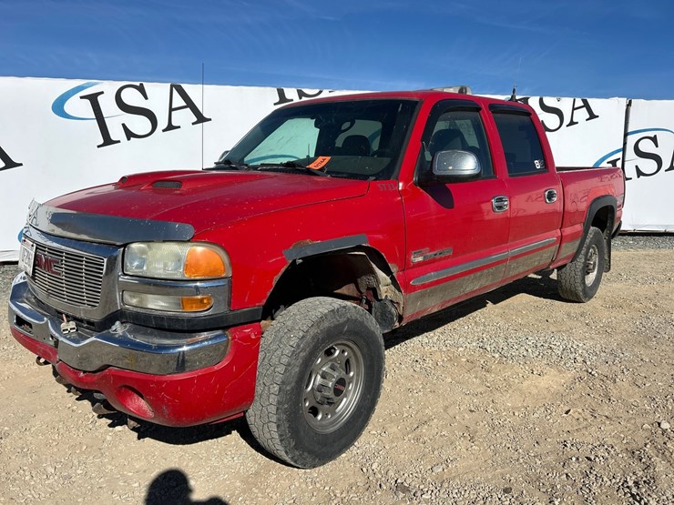 2004-gmc-2500hd-image-1