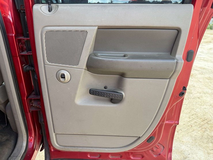 2007-dodge-1500-image-23