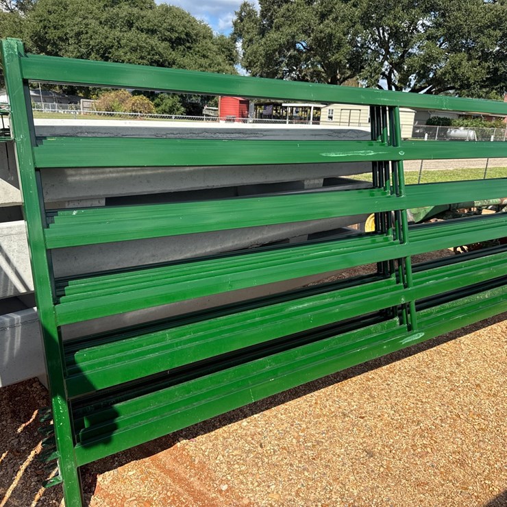 #8162 • 14’ Arrowquip Elite Panels