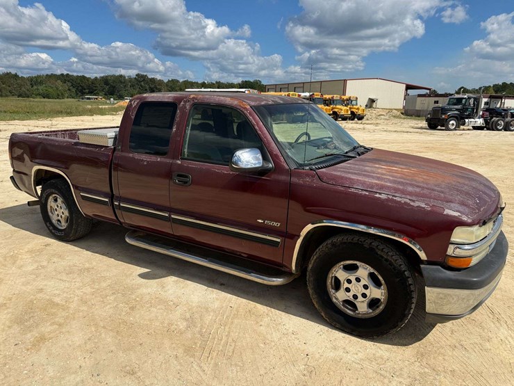 2000-chevrolet-silverado-1500-image-4