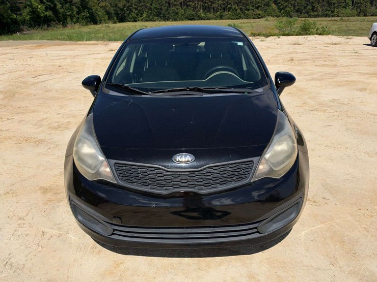 2014-kia-rio-lx-4-door-sedan-(148,347-miles)-image-5
