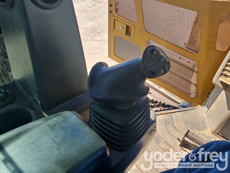 2018-caterpillar-d5k-image-20