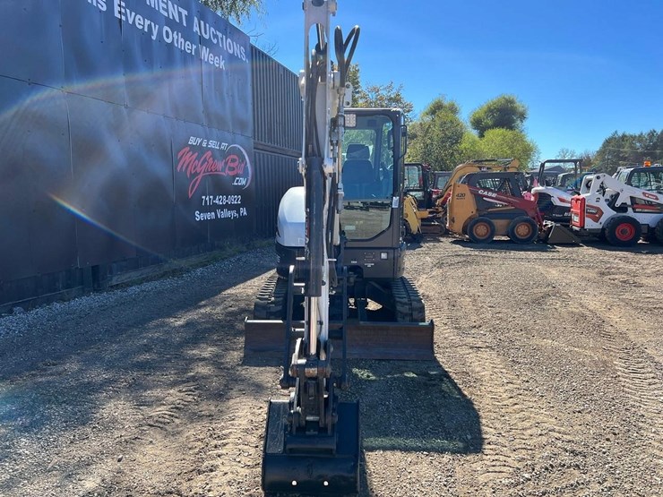 2024-bobcat-e35-image-11