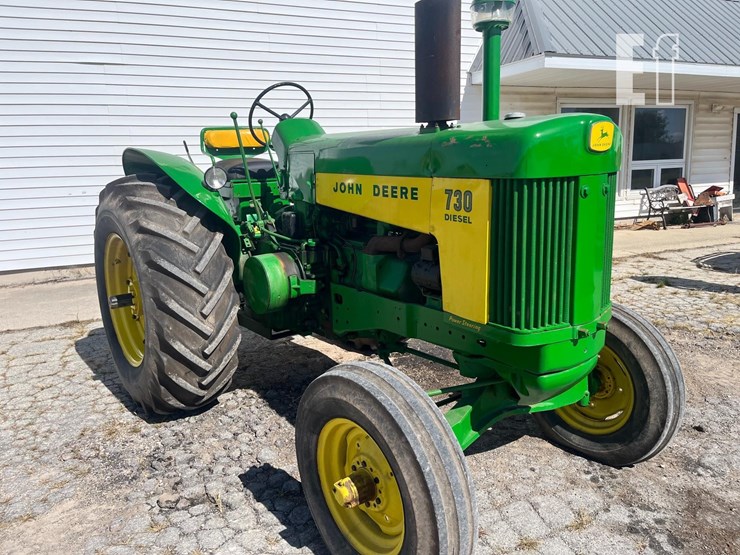 1960-john-deere-730-image-2