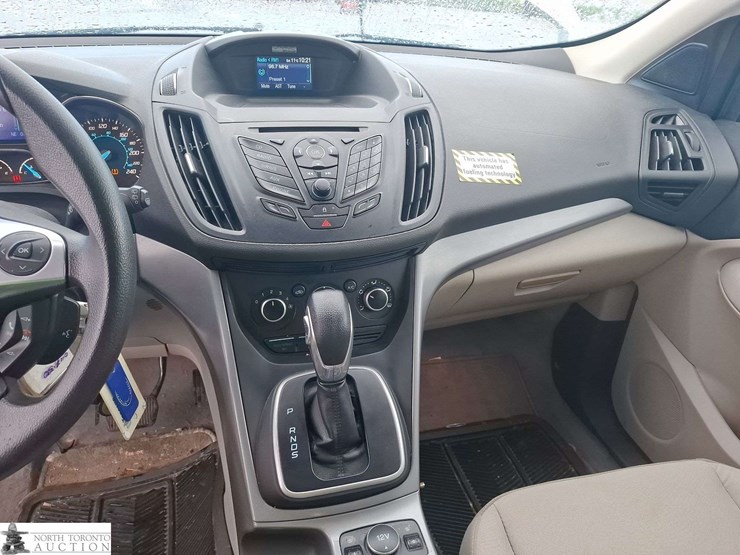 2013-ford-escape-image-12