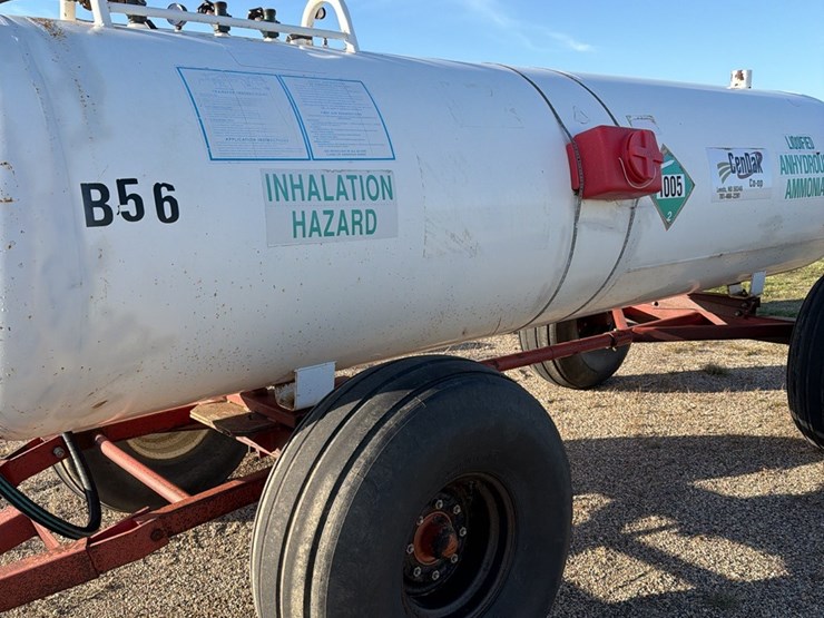 11-10-1450-gallon-nh3-tank,-16.5l---16.1-tires-image-7