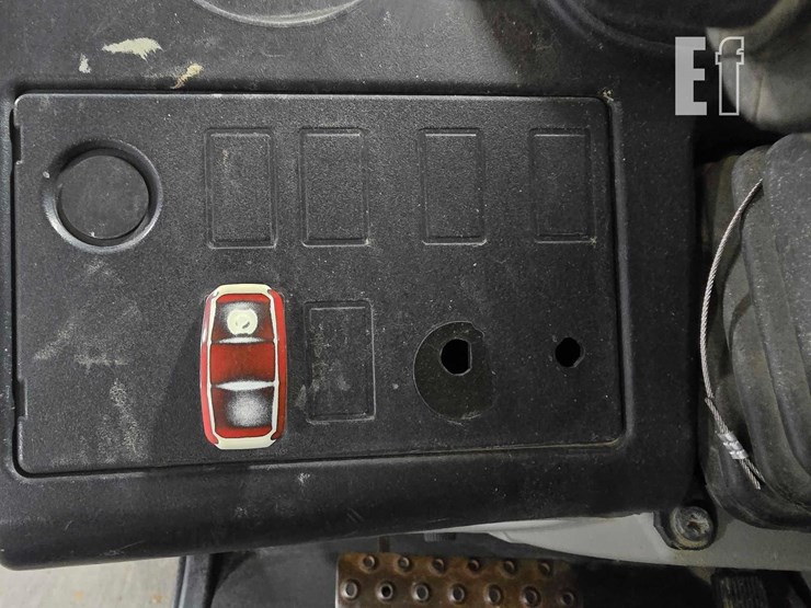 2018-caterpillar-tl1255d-image-18