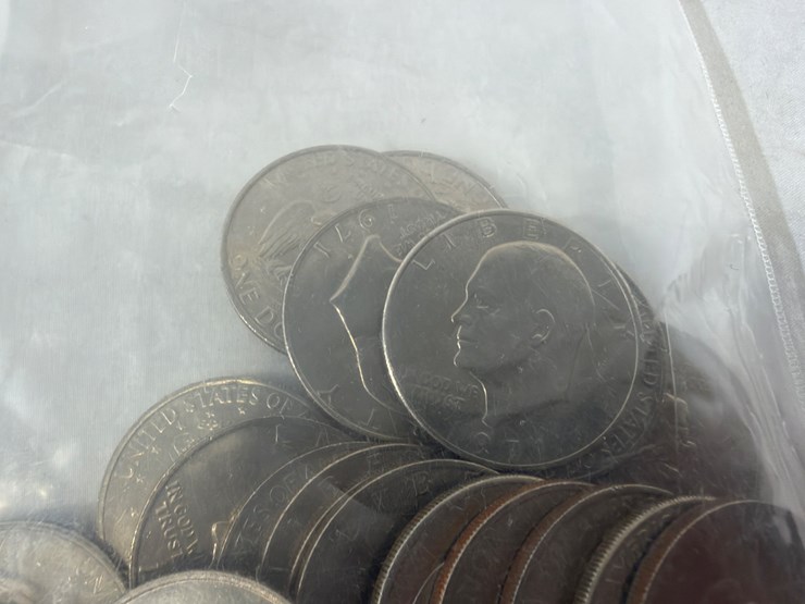 #40147-•-(50)-1970s-dollar-coins-image-8