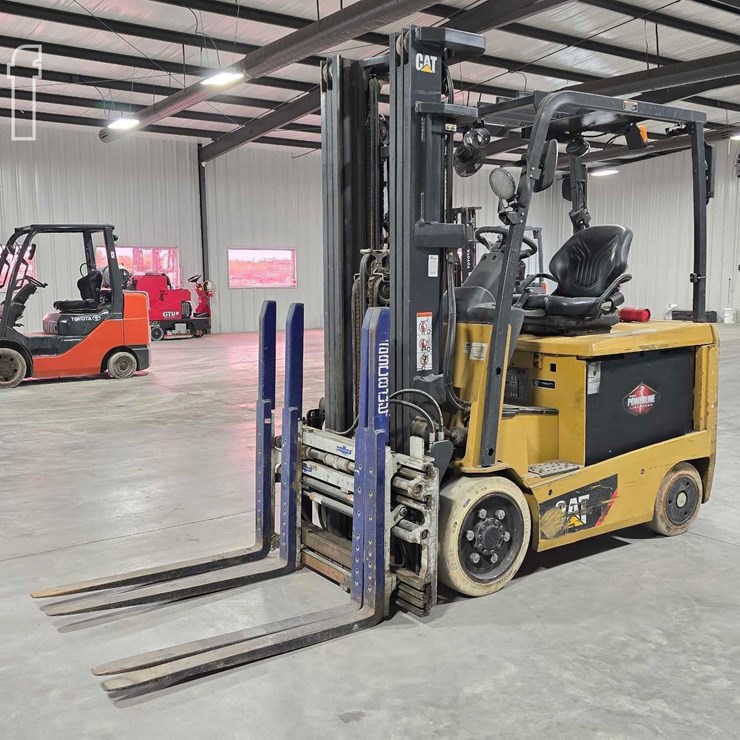 CATERPILLAR EC25EN2