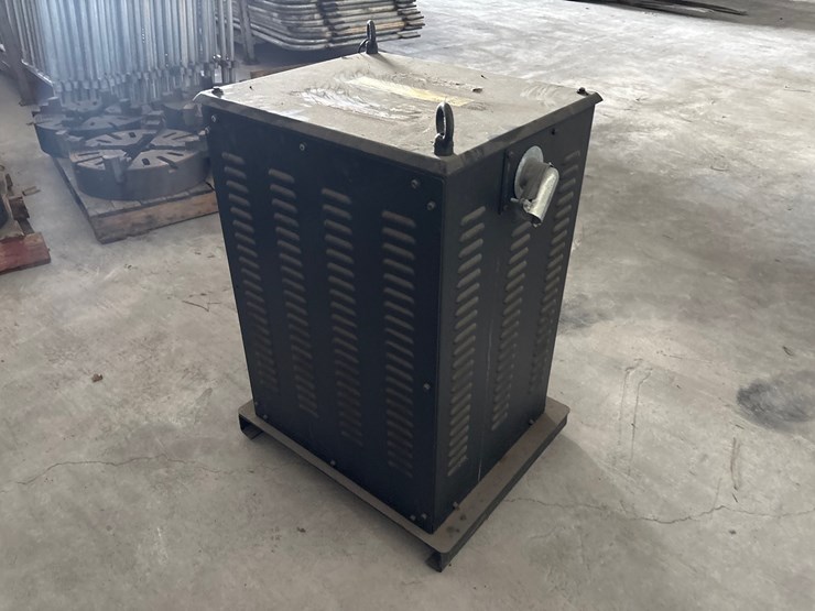 #69-•-ce-j109a-070-transformer-image-3