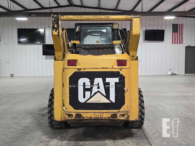 2012-caterpillar-252b3-image-8