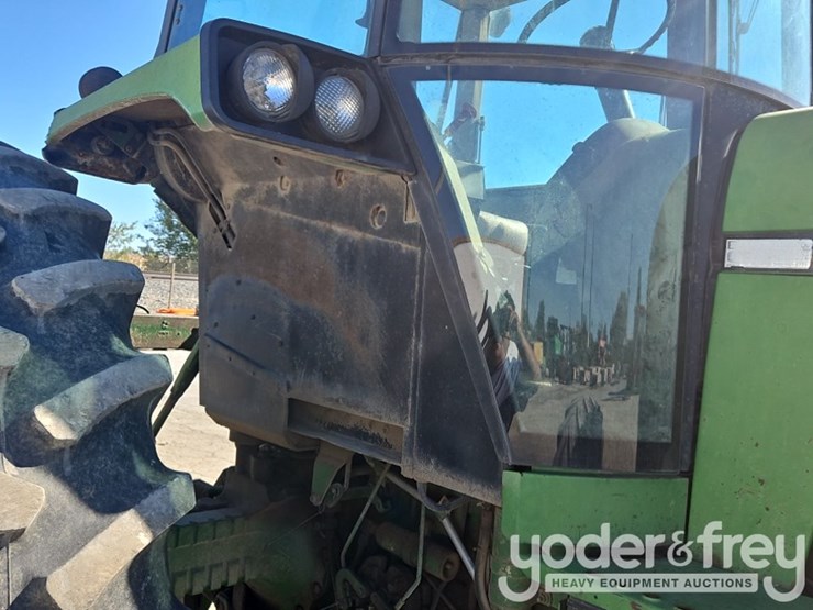 1991-john-deere-4555-image-20
