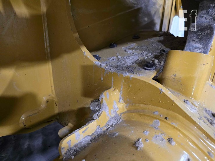 2020-caterpillar-d3k2-xl-image-34