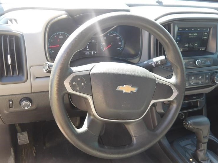 2019-chevrolet-colorado-image-15