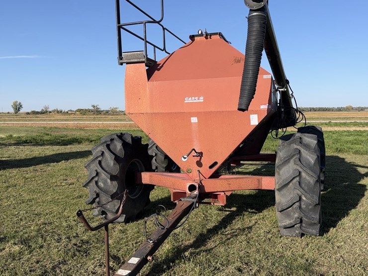 case-ih-3400-image-12