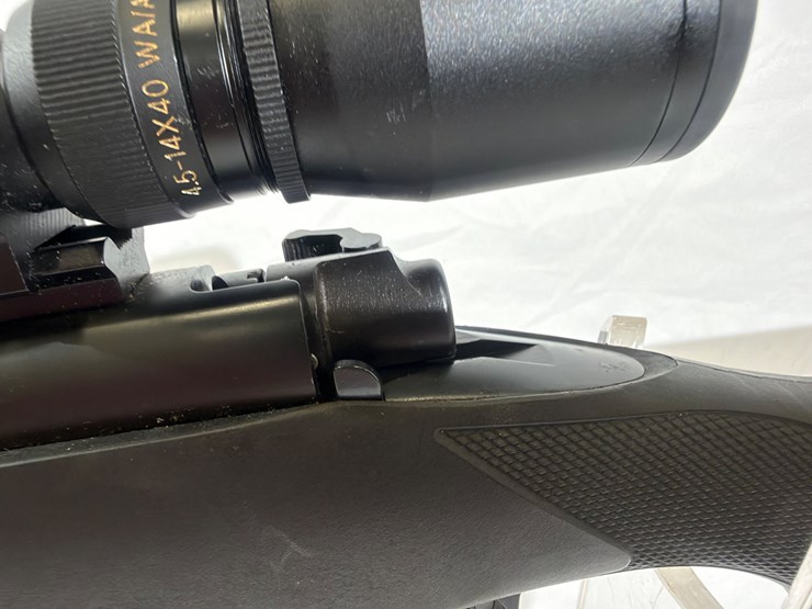 #31-•-winchester-model-70-rifle-image-16