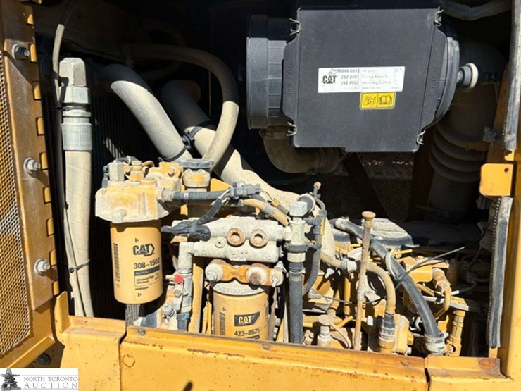 2008-caterpillar-d6k-xl-image-7