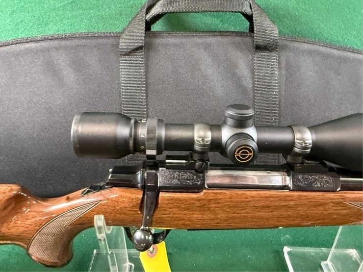 browning-medallion-a-bolt-30-06-sprg-rifle-image-10