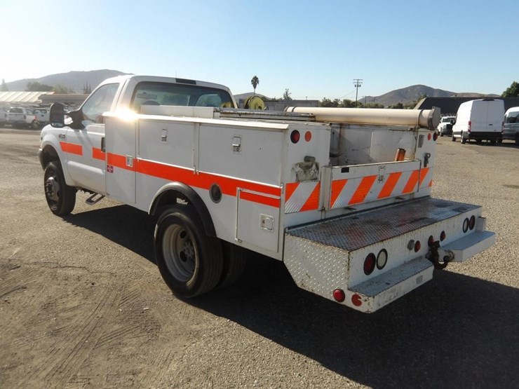 2004-ford-f450-sd-image-4