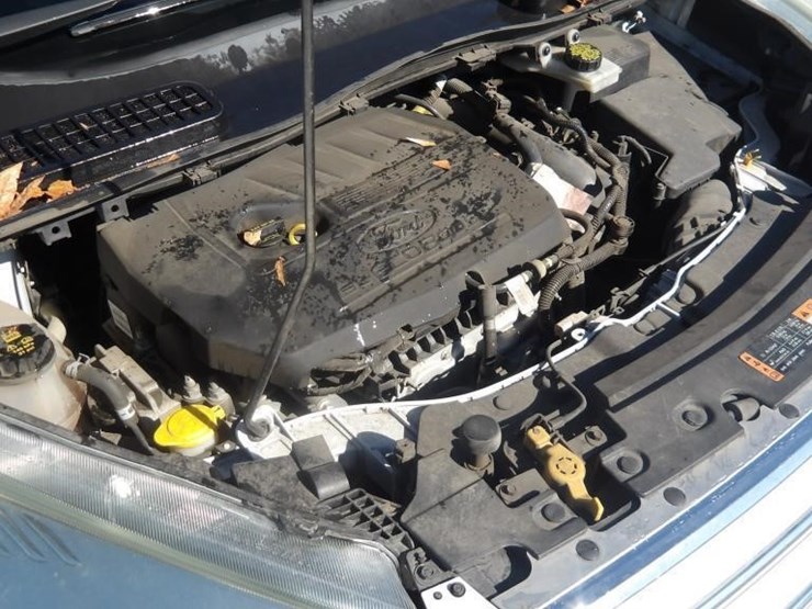 2017-ford-escape-image-8