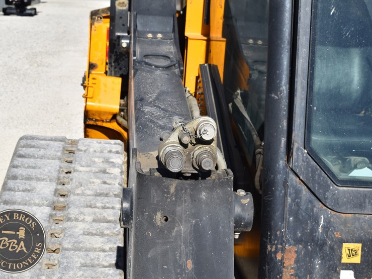 2021-jcb-270t-image-19