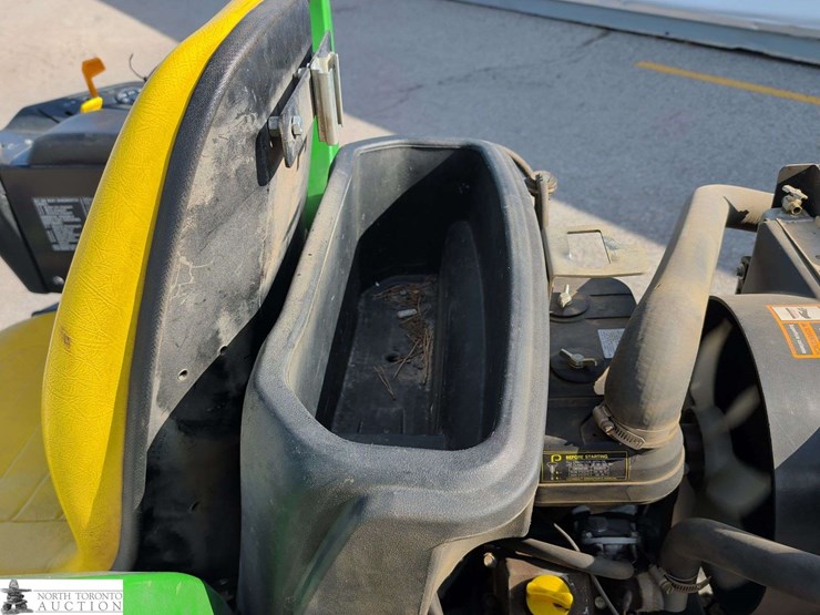 2015-john-deere-2500-image-27