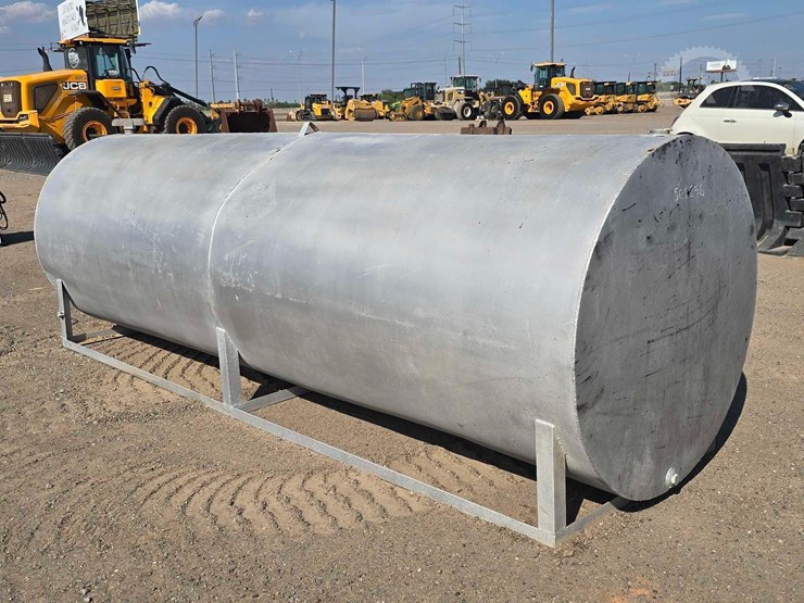 1,000-gallon-steel-skid-mounted-fuel-storage-tank-image-4